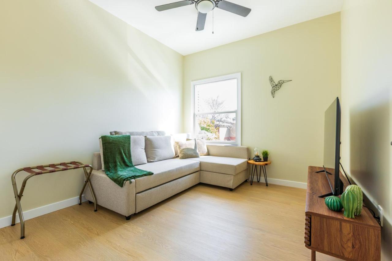Cozy Sunny Brand-New Apt 1 Block From The Beach Long Beach Exterior photo